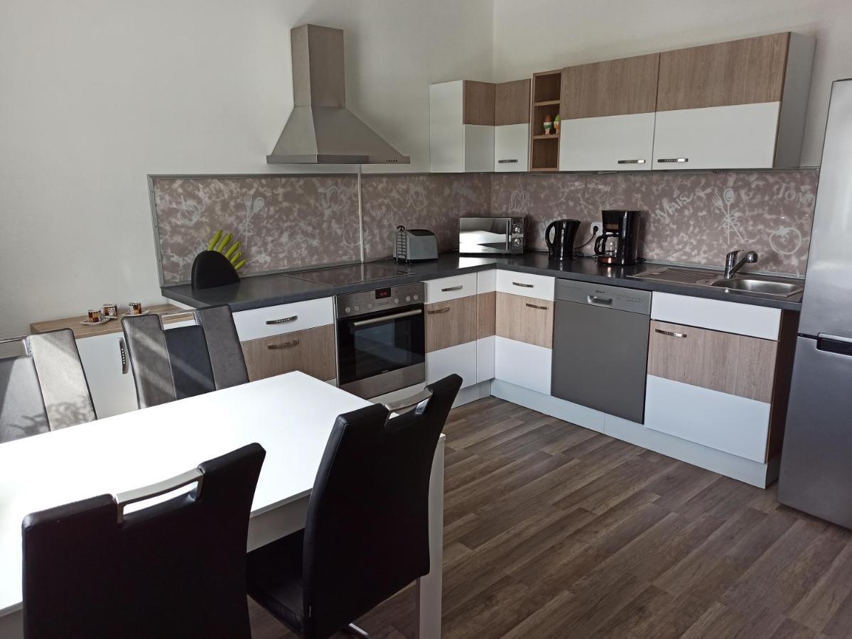 Ferienwohnung Am Hopfenstodl Illschwang Bagian luar foto